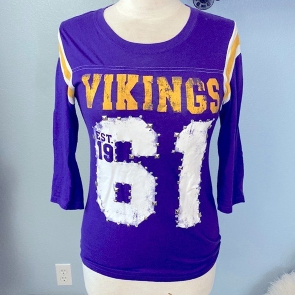 Minnesota Vikings  Secret Pink “rare” top